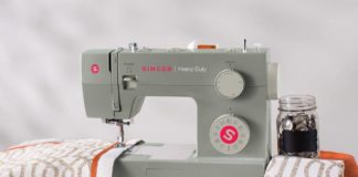 Singer Heavy Duty Sewing Machine