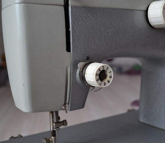 5 Best-Selling Mechanical Sewing Machines to Choose From
